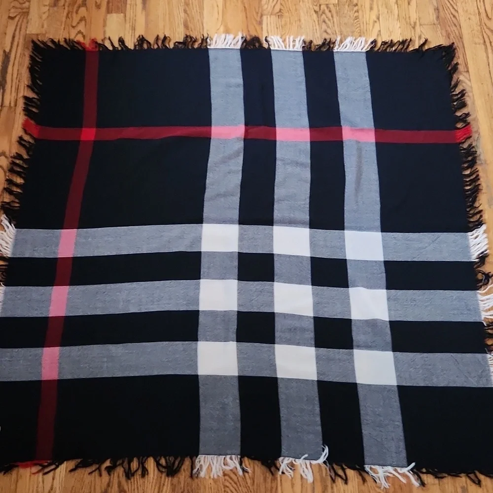 Burberry Tricolor Dark Navy Red White Fringe Scarf Shawl Square